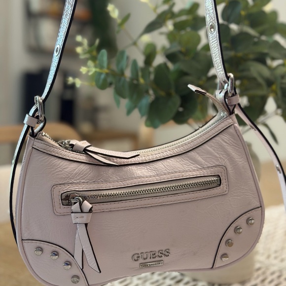 Guess White Shoulder Bag with Silver Accents - Picture 1 of 3